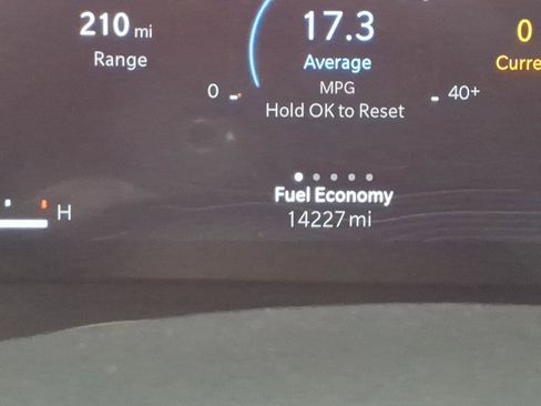 Used 2024 Jeep Grand Cherokee Altitude image 33