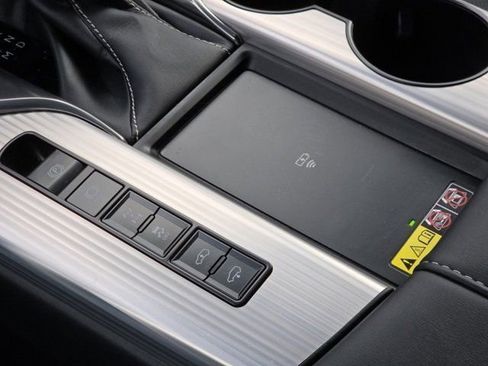 Used 2023 Lexus LX 600 F Sport image 17