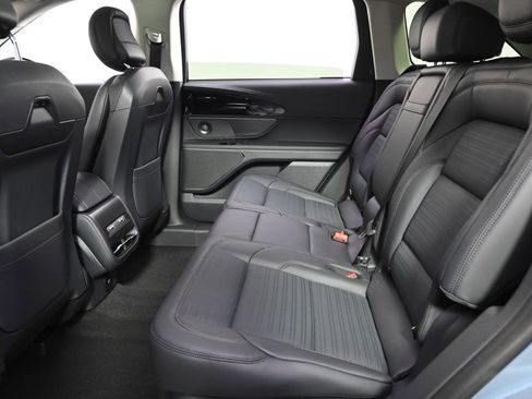 New 2026 Lincoln Nautilus Reserve AWD/4WD image 21
