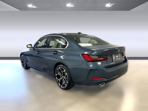 Used 2026 BMW 330i Sedan w/ Convenience Package RWD image 3