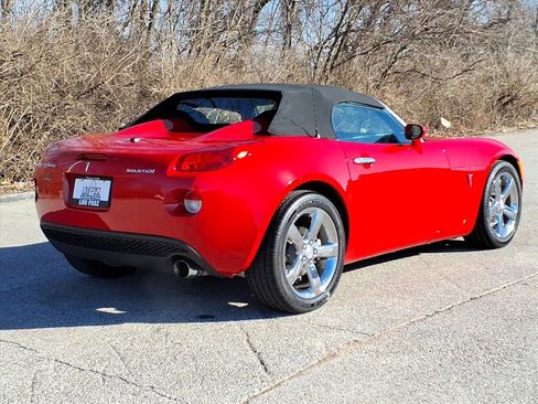 Used 2006 Pontiac Solstice Convertible w/ Premium Package image 23