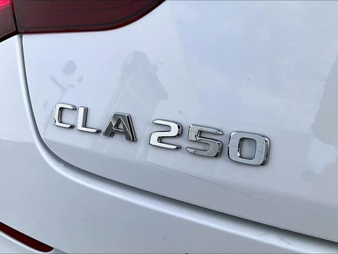 Used 2025 Mercedes-Benz CLA 250 4MATIC image 9