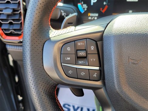 New 2025 Ford Ranger Raptor image 24