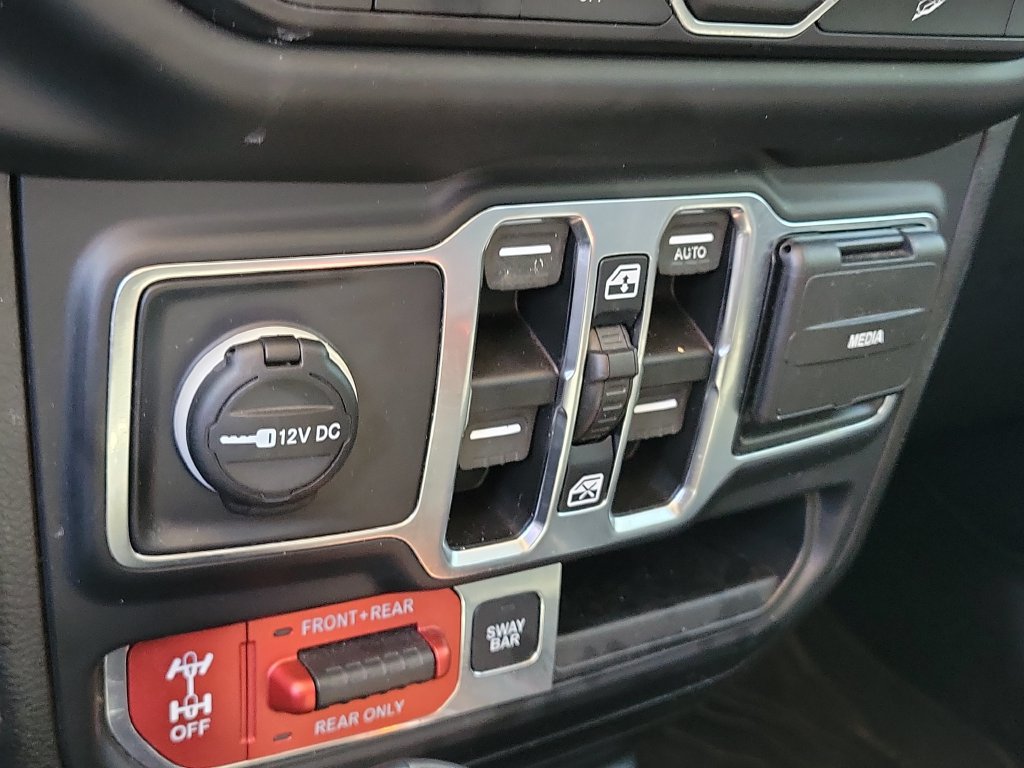 Used 2019 Jeep Wrangler Unlimited Rubicon AWD/4WD image 18