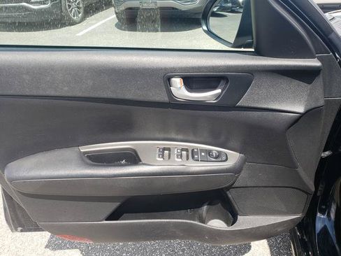 Used 2016 Kia Optima LX FWD image 11