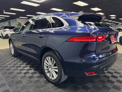 Used 2017 Jaguar F-PACE Prestige image 9