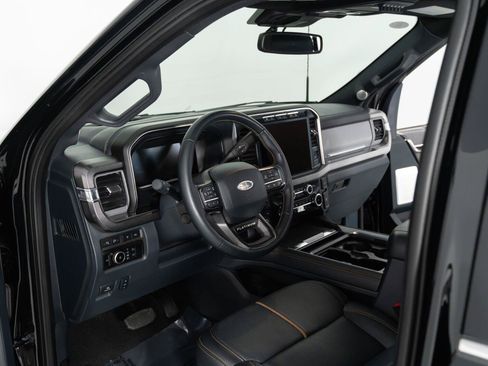 Used 2024 Ford F350 Platinum w/ Tremor Off-Road Package AWD/4WD image 3
