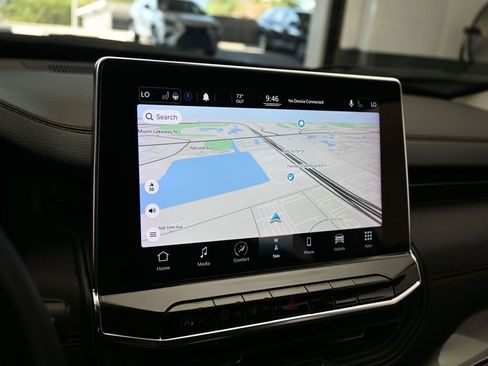 Used 2022 Jeep Compass Trailhawk w/ Trailhawk Elite Group image 18