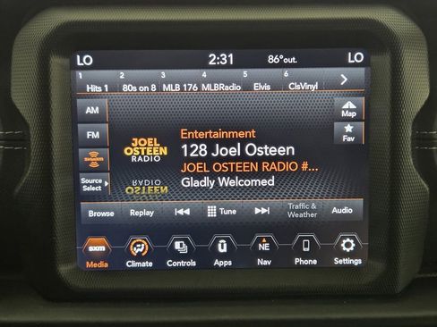 Used 2022 Jeep Wrangler Unlimited Sahara w/ LED Lighting Group AWD/4WD image 17