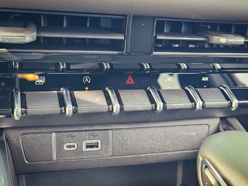 New 2026 GMC Canyon Elevation image 25