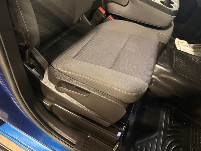 Used 2017 Chevrolet Silverado 1500 LT w/ All Star Edition AWD/4WD image 11