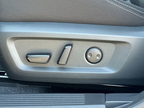 New 2026 Nissan Rogue SV image 31