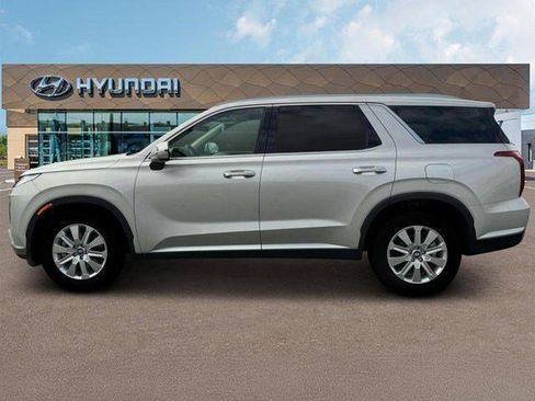 New 2025 Hyundai Palisade SEL image 3