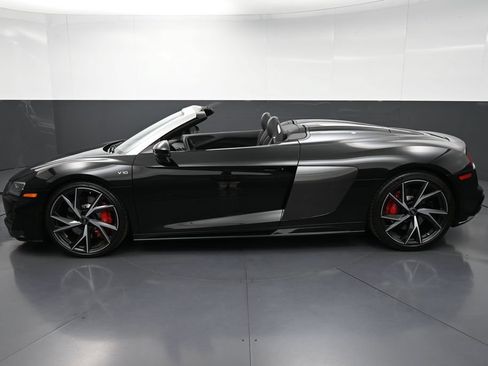 Used 2023 Audi R8 V10 performance w/ Carbon Exterior Package RWD image 30