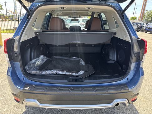 Certified 2024 Subaru Forester Touring AWD/4WD image 30
