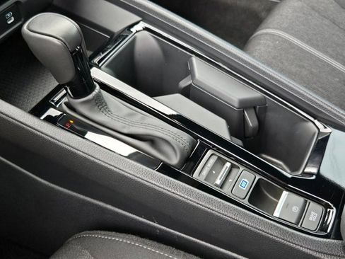 Used 2024 Honda Accord Sport image 18
