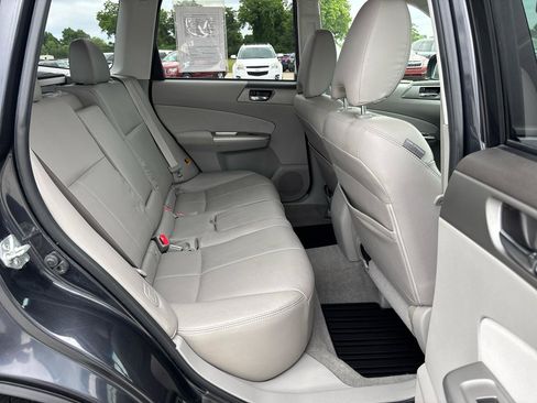 Used 2010 Subaru Forester 2.5X Limited AWD/4WD image 21