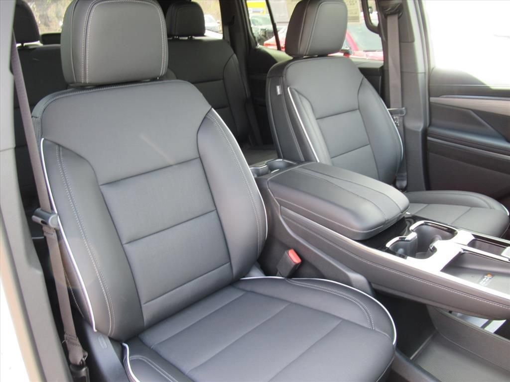 New 2026 Buick Enclave Preferred w/ Power Package FWD image 9