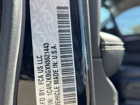 Used 2022 Jeep Grand Cherokee L Limited w/ Trailer Tow Group (B) image 34