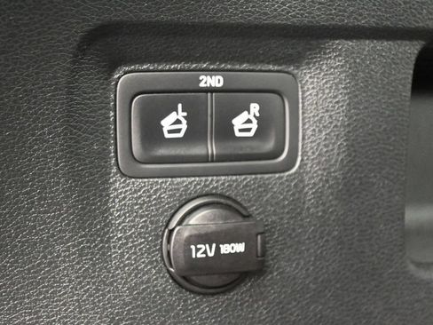 Used 2022 Kia Telluride S FWD image 30