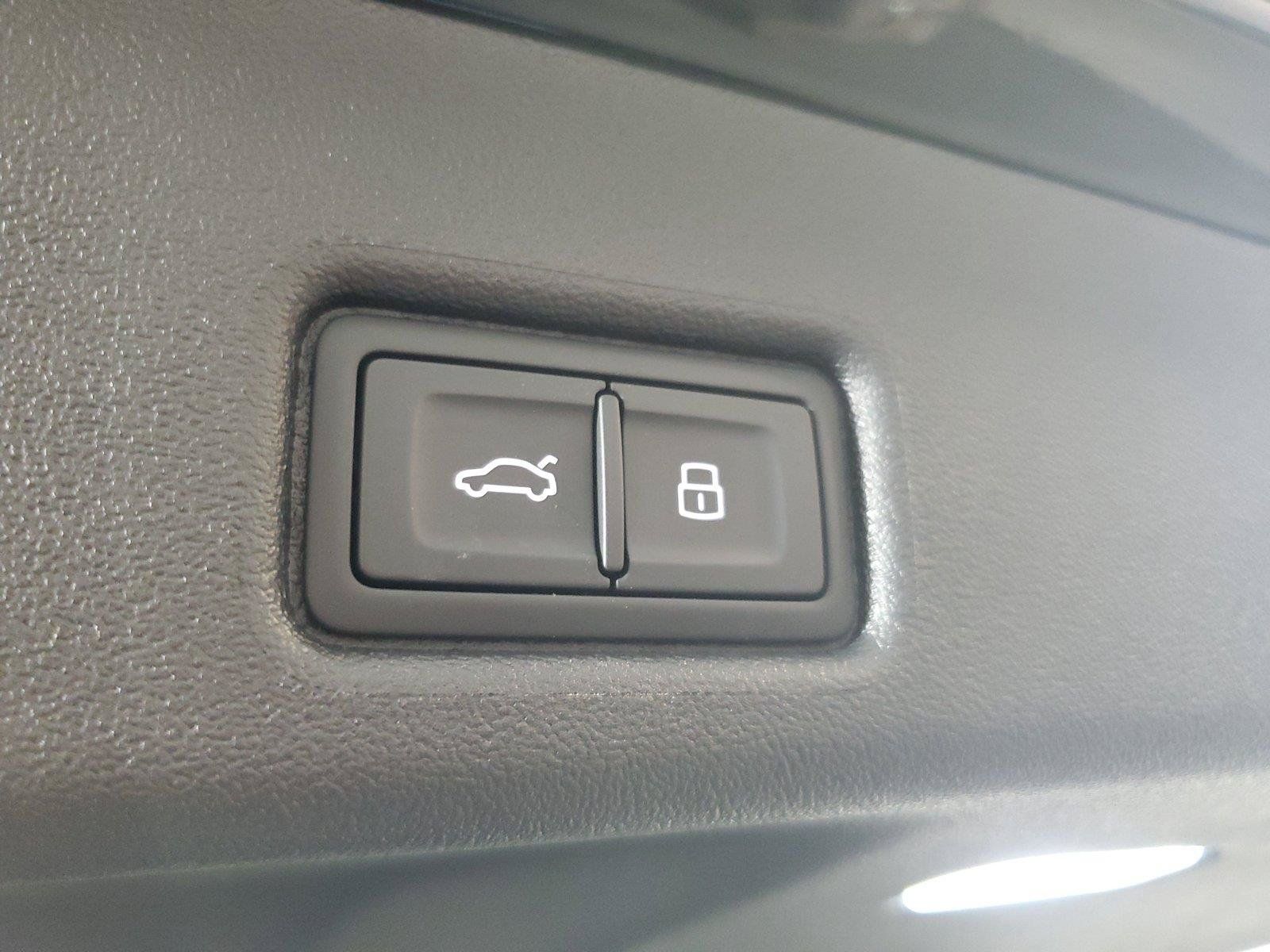 New 2026 Audi Q5 Premium Plus AWD/4WD image 10