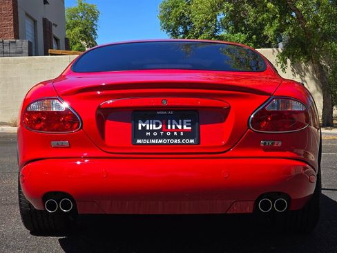 Used 2005 Jaguar XK8 R RWD image 9