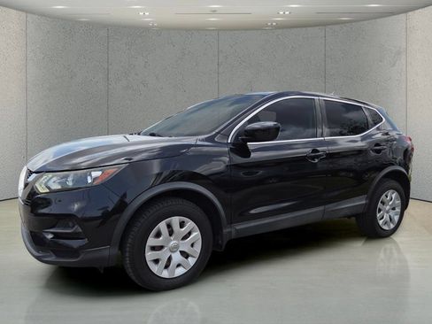 Used 2020 Nissan Rogue Sport S FWD image 10