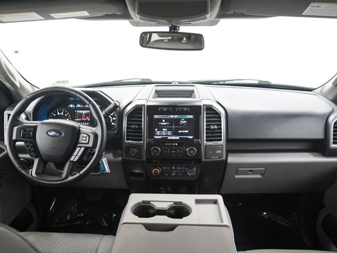 Used 2015 Ford F150 XLT w/ Equipment Group 302A Luxury AWD/4WD image 13