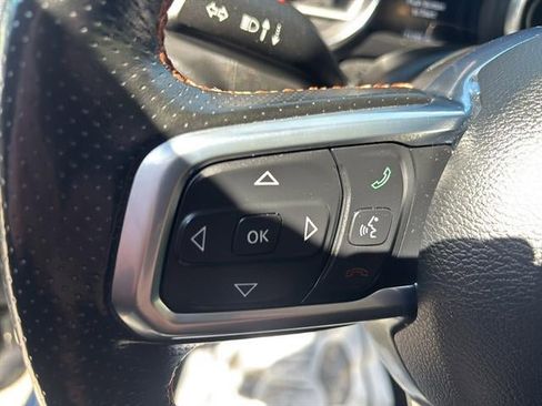 Used 2021 Jeep Gladiator Mojave AWD/4WD image 18