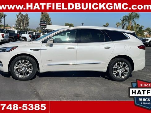 Used 2021 Buick Enclave Avenir w/ Avenir Technology Package FWD image 2