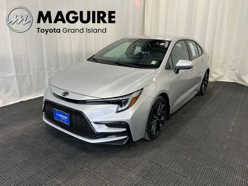 Used 2024 Toyota Corolla SE FWD image 1