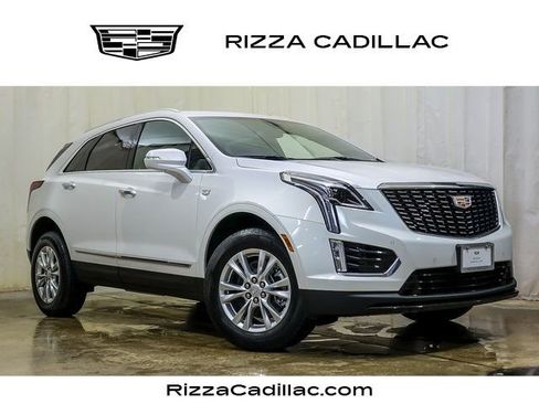 New 2025 Cadillac XT5 Luxury w/ LPO, Floor Liner Package image 1