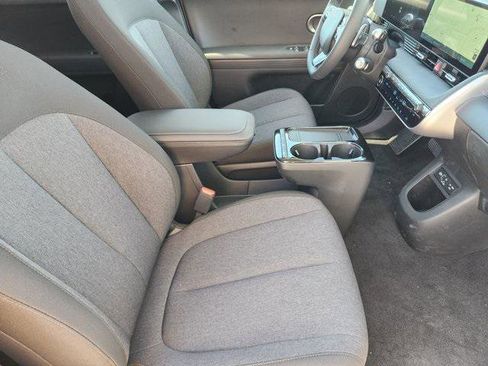 New 2026 Hyundai Ioniq 5 SE image 9