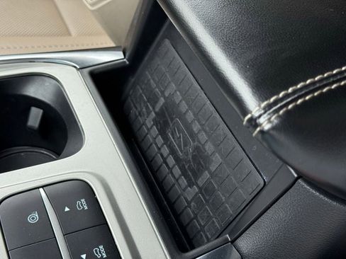 Used 2023 Ford Explorer Limited w/ Equipment Group 301A image 37