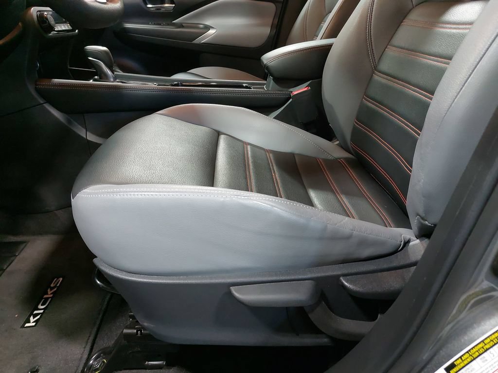 Certified 2023 Nissan Kicks SR w/ SR Premium Package FWD image 28