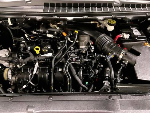 Used 2024 Ford Edge SEL image 10