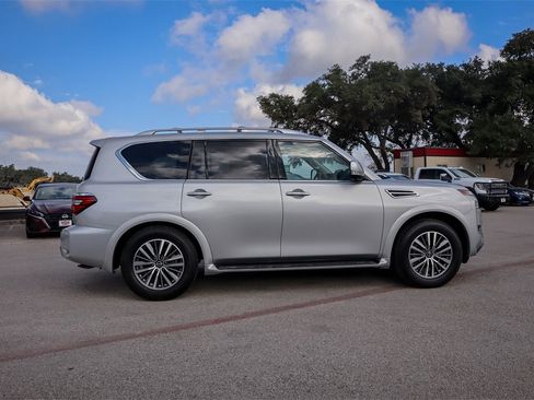 Certified 2024 Nissan Armada SL w/ Captain's Chairs Package image 4