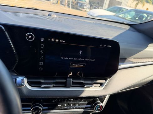 Used 2025 Chevrolet Equinox LT image 21