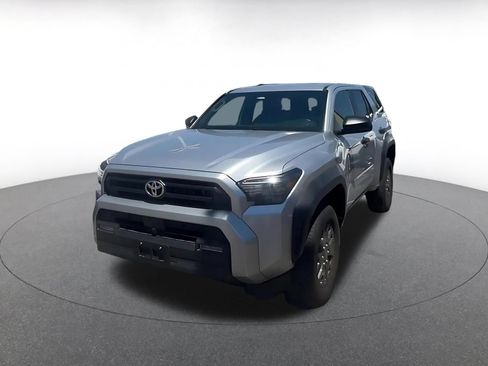 Used 2025 Toyota 4Runner SR5 RWD image 6