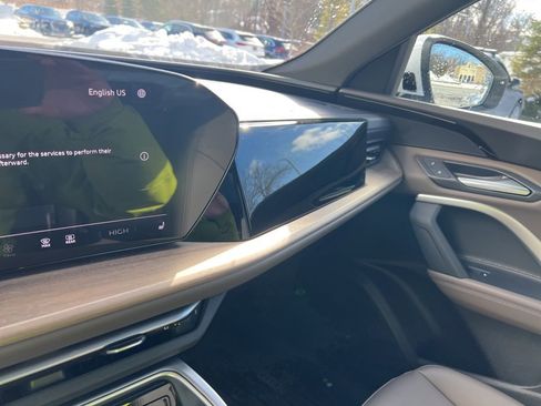 Used 2025 Audi Q5 Premium w/ Convenience Package image 69