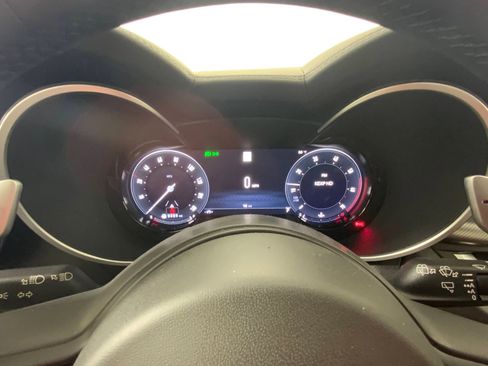 New 2025 Alfa Romeo Stelvio Sprint image 28