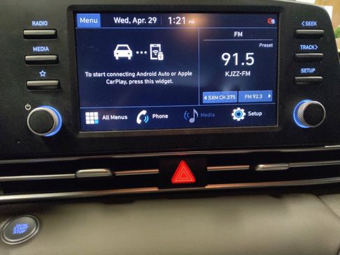 Used 2022 Hyundai Elantra SEL w/ Preferred Accessory Package FWD image 25