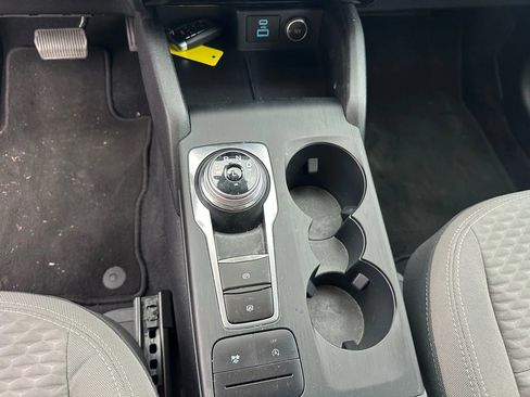 Used 2021 Ford Escape SE w/ Cold Weather Package FWD image 21