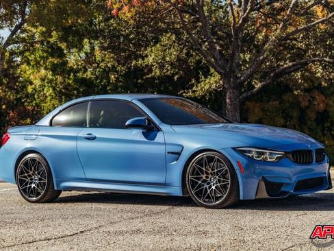 Used 2018 BMW M4 Convertible w/ Competition Package image 37
