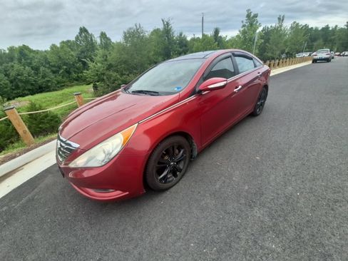 Used 2013 Hyundai Sonata Limited w/ Premium Pkg FWD image 1
