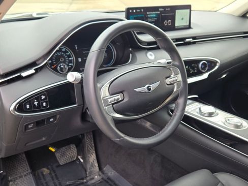 Used 2025 Genesis GV70 2.5T AWD/4WD image 22