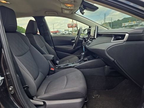 Used 2020 Toyota Corolla LE FWD image 22