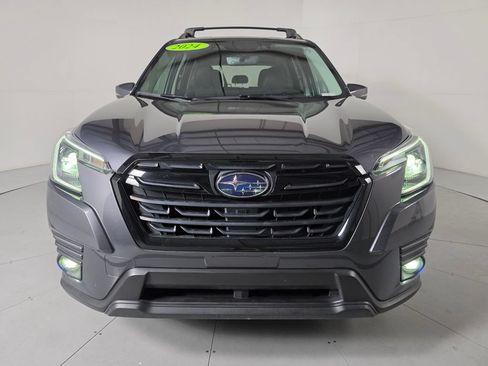 Used 2024 Subaru Forester Limited AWD/4WD image 8