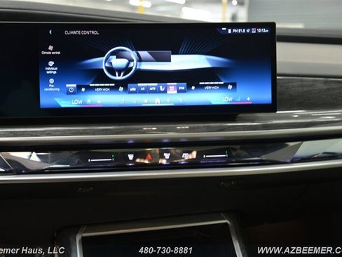 Used 2023 BMW 760i xDrive w/ Executive Package AWD/4WD image 31