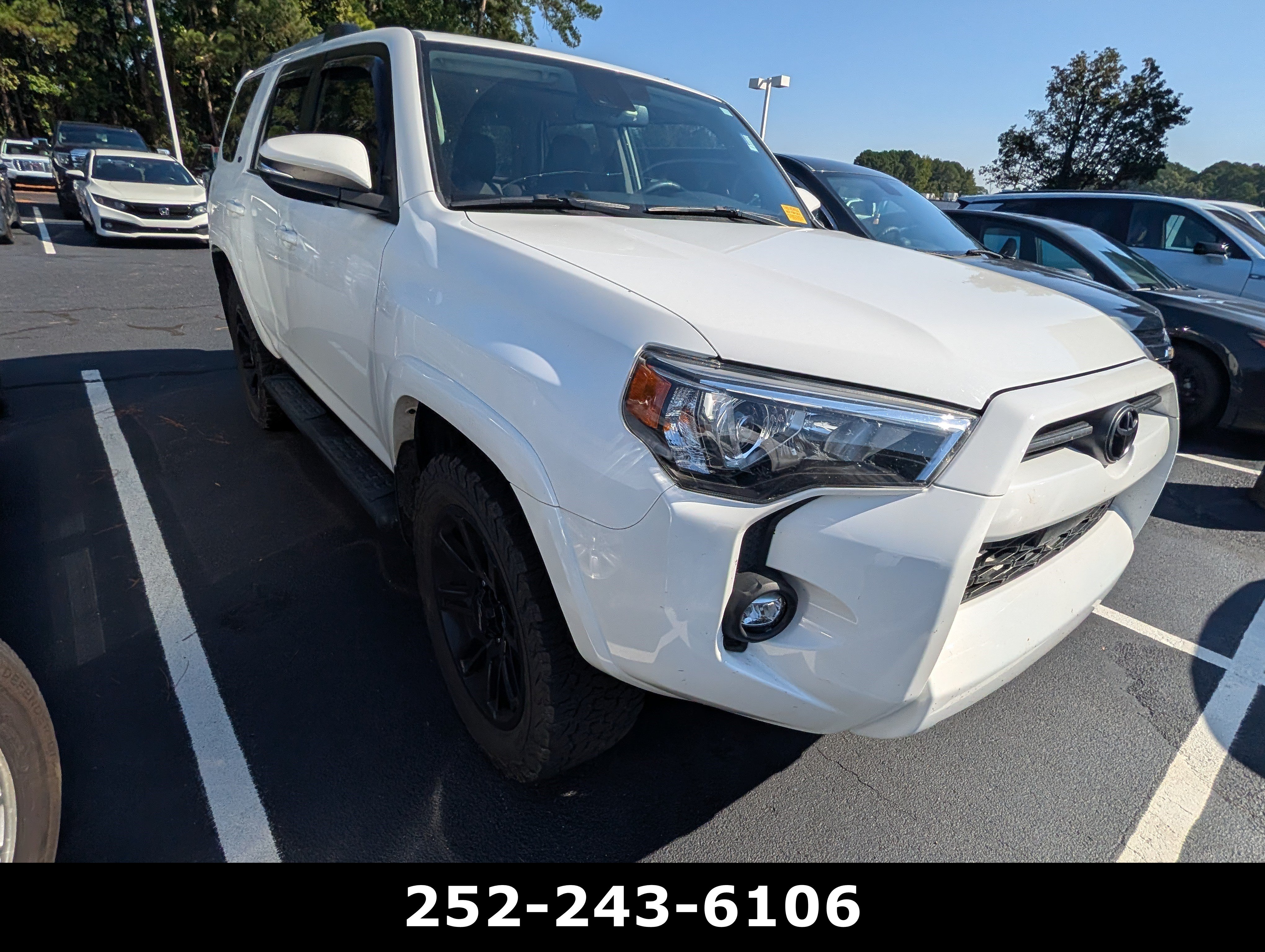 Used 2023 Toyota 4Runner SR5 Premium w/ Moonroof Package AWD/4WD image 7